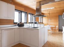 Keksikerroksen keittiötä