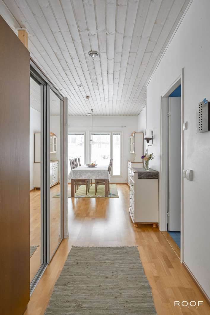 Omakotitalo, mh*3, oh, k, tvh, khh, ph, kph, s, tekn. tila., 178 m², Pilkanmaa - Näkymä 4