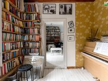 Olohuone alakerrassa