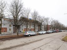 Kadun puolen julkisivua