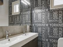 Erillinen WC.