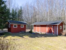 Kesäkeittiö ja varastorakennus/ Sommarkök och Förrådsbyggnad