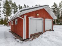 autotalli, oikea puoli naapurin