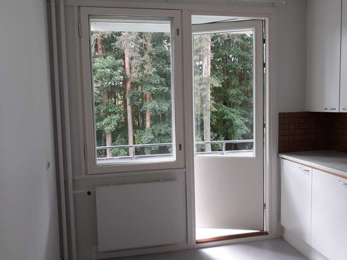 Kerrostalo, 2h + k + parveke/terassi, 50 m², Leiri