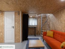 Pohjakerroksessa on oma WC