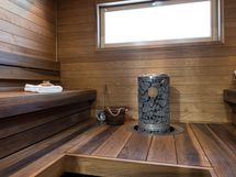 Todella upea ja iso sauna