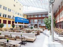 Valimo Centerissä toimii Ravintola Factory Pitäjänmäki.