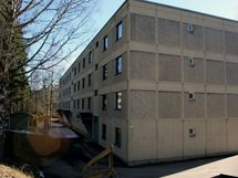 Pohjoispuoli, raput Kärpäsenkadulle
