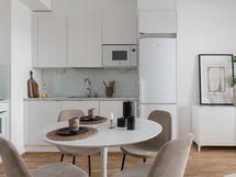 Asunto E32 (2h+kt, 48 m2, 7 krs.) - Keittiö