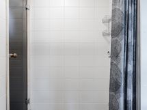 Ulkosauna pesuhuone