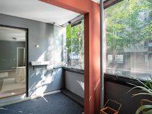 ...etuosaan laitat vaikka kesäruokapöydän ja grillin.