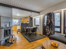 Olohuoneesta pääsee terassille