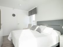 Päämakuuhuone ja vaatehuone