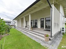 takapihaa ja terassi