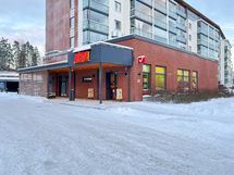 Alepa Ymmerstaan 600m asunnolta. (8min kävellen).