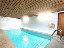 taloyhtiön uima-allas