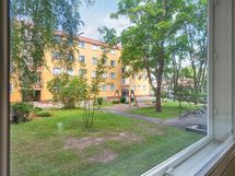 Vihreät maisemat pihalle