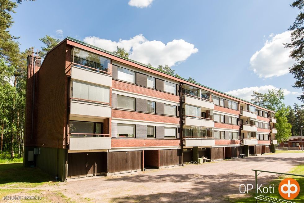 48 M Salpakankaantie 10 15860 Hollola Kerrostalo Kaksio