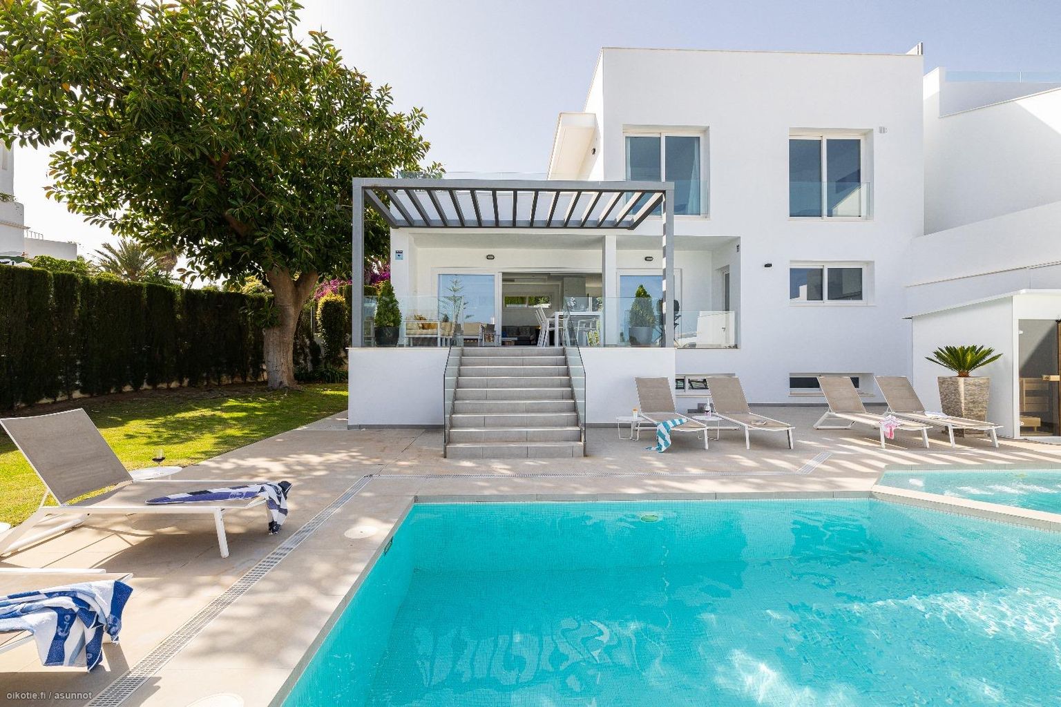 250-m-torreblanca-29640-fuengirola-omakotitalo-5h-myynniss-oikotie