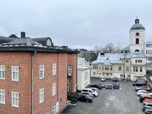 Ranskalaiselta parvekkeelta on näkymät pääkirkon suuntaan