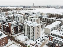 Kaupat lähellä ( K-Supermarket, S-market, Lidl)