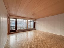 Valoisassa kodissa on runsaasti tilaa, isot huoneet ja kodikas ilmapiiri.