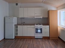 Tilava keittiö