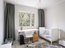 Yläkerran toinen makuuhuone