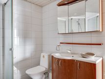 Yläkerran wc/ph