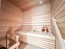 Oma sauna kruunaa asunnon.