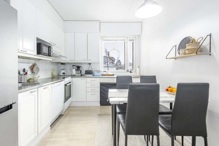Kerrostalo, 2h+k+kph+s, 58 m², Tehdas – pohled 4