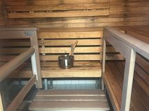 Uima-allasosaston sauna