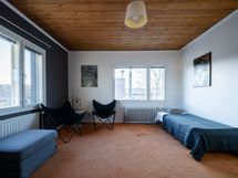 As 2 (5h+k+vh+2kph+s+wc+parveke). Makuuhuone 4/4