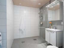 Uudenveroinen kylpyhuone