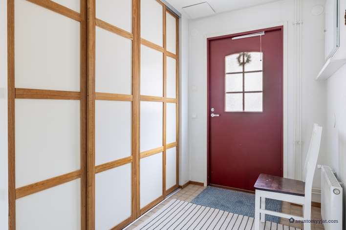Rivitalo, 3h+k+kph+s+erillinen wc+parveke+terassi, 78 m², Karhusuo – pohled 4