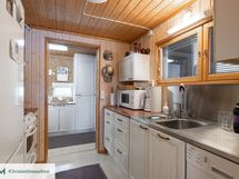 Päärakennuksen keittiö