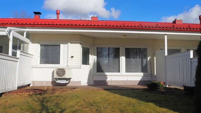 Rivitalo, k, oh, mh, khh, s, kph, wc, vh, et, tk + ak, var, 62 m², Kalaholma, Pori