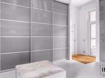 Todella tilava kodinhoitohuone.