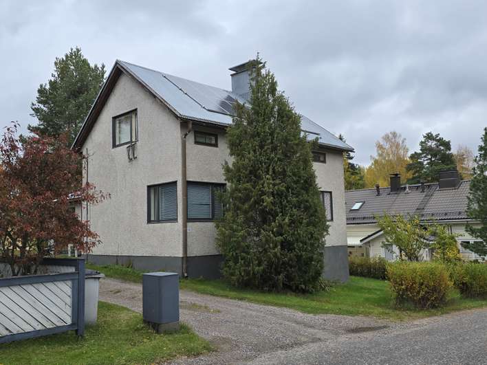 Omakotitalo, 4h + k + ma + s + wc + at, 118/134 m², Pyhätön, Heinola
