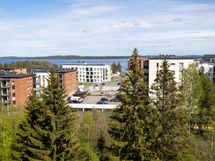 Näkymä makuuhuoneen ikkunasta