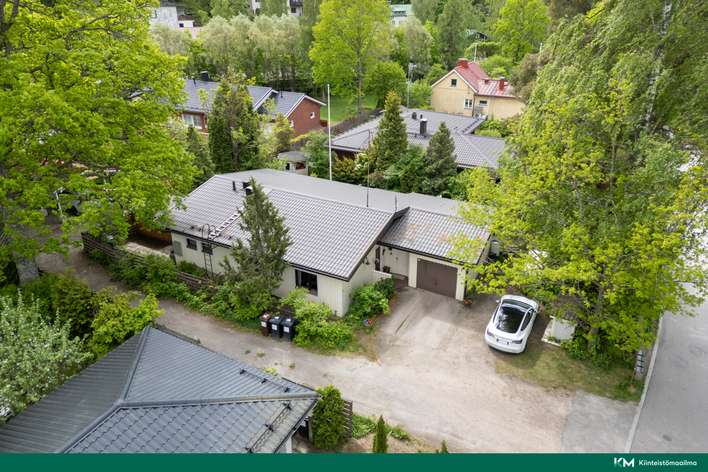 Omakotitalo, 3 (4) h + k +s, 85/92 m², Laaksolahti, Espoo
