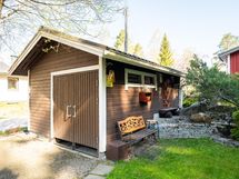 Asiakkaalta saatu kuva, varasto