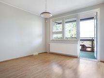 1. tilava makuuhuone