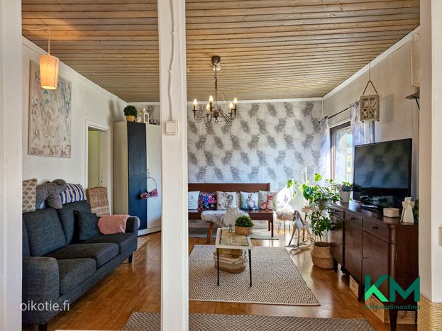 Casa, 160 m², terreny 1040 m²