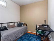 Makuuhuone alakerrassa