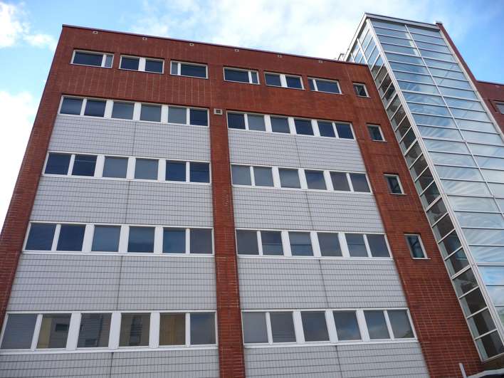 Liiketila, 1 170 m², Pitäjänmäki, Helsinki