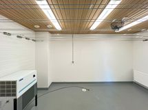 Taloyhtiössä on osakkaan käytössä muun muassa kuivaushuone.