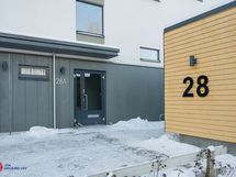 Sisäänkäynti rappukäytävään