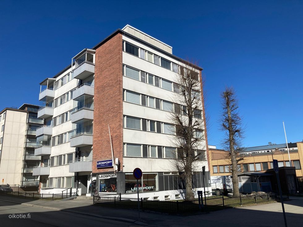 Haapaniemenkatu 27 julkisivu