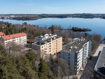 Omatonttinen taloyhtiö